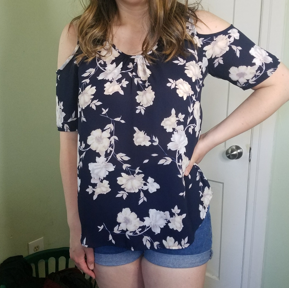 Floral Blouse Cut Out Shoulder